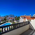 Violetta Gardens 3bdr Modern House By Vichy Holidays *