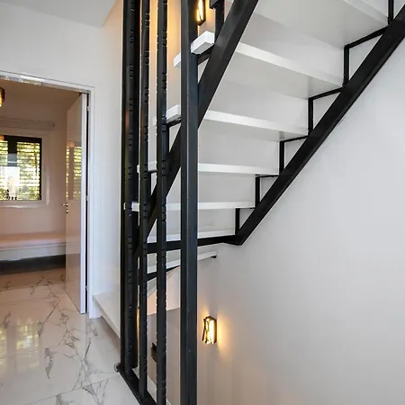 Violetta Gardens 3bdr Modern House By Vichy Holidays Paphos