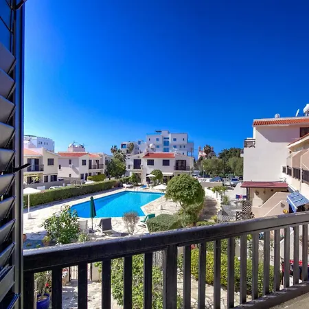 Violetta Gardens 3bdr Modern House By Vichy Holidays Βίλα *