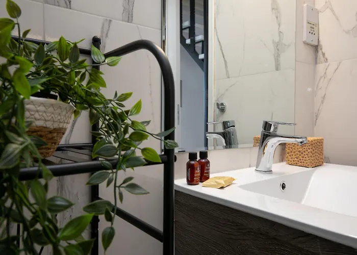 Βίλα Violetta Gardens 3bdr Modern House By Vichy Holidays