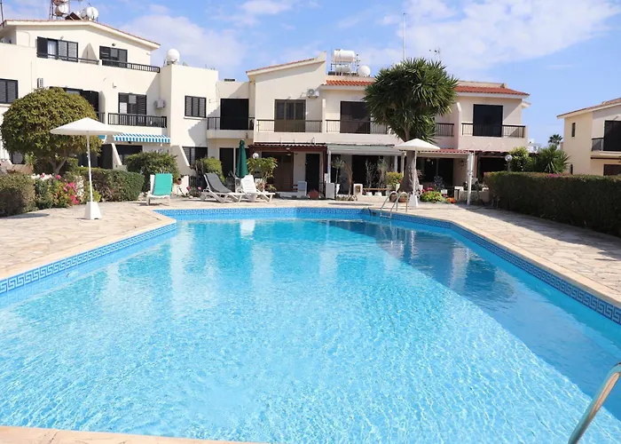 Βίλα Violetta Gardens 3bdr Modern House By Vichy Holidays